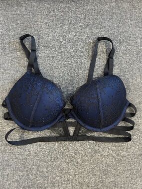 Victoria's Secret Navy Blue Lace Strappy Push-Up Bra